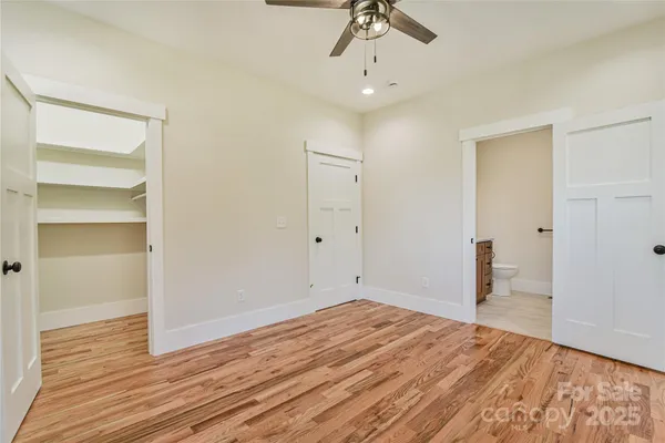 $841,900 | 48 Crossings Circle, Fairview, NC 28730