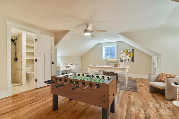 $841,900 | 48 Crossings Circle, Fairview, NC 28730