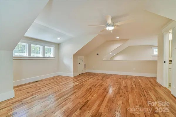 $841,900 | 48 Crossings Circle, Fairview, NC 28730