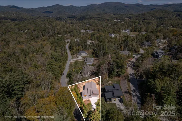 $841,900 | 48 Crossings Circle, Fairview, NC 28730