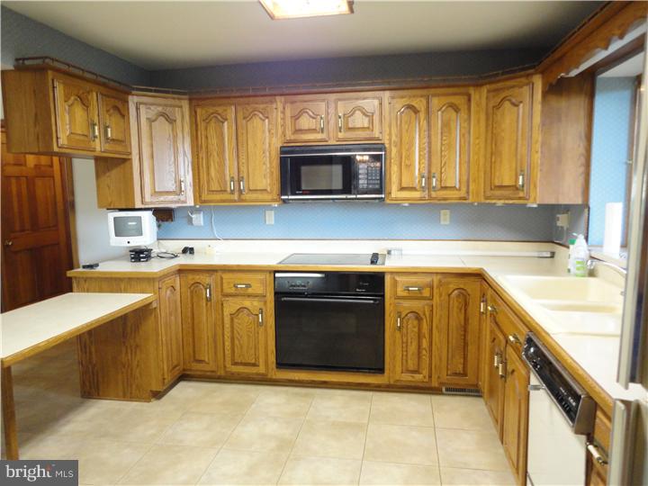 1677 New London Road Landenberg, PA 19350 - Photo 6 of 25