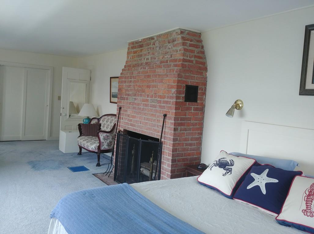 121 Perkins Street Castine, ME 04421 - Photo 23 of 34 Photo 21