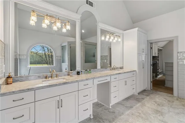 $1,075,000 | 220 River Meadow Lane, Social Circle, GA 30025