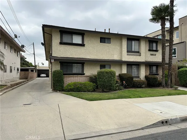 $2,700 | 10612 Parrot Avenue, Downey, CA 90241