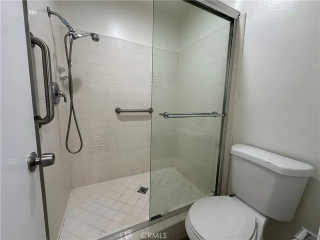 $2,700 | 10612 Parrot Avenue, Downey, CA 90241