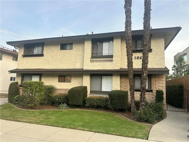 $2,700 | 10612 Parrot Avenue, Downey, CA 90241