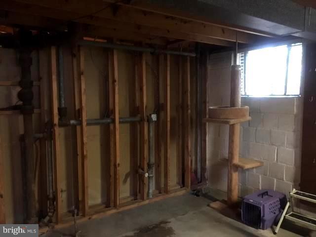 3912 Braddock Road Alexandria, VA 22312 - Photo 19 of 22 Space for 2nd Full Bath