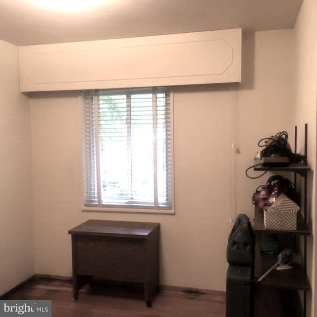 3912 Braddock Road Alexandria, VA 22312 - Photo 10 of 22 3rd Bedroom