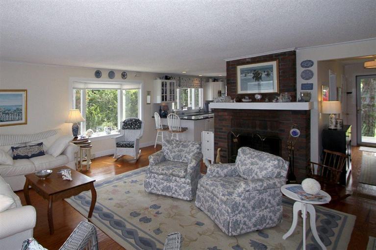 51 Bryant Point Road North Falmouth, MA 02556 - Photo 10 of 33 Additional Photo