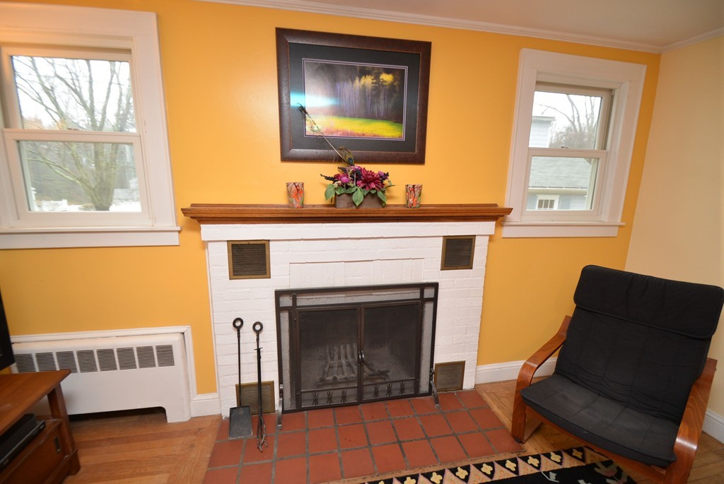 116 Blue Hills Road Amherst, MA 01002 - Photo 3 of 30 Gallery Image 3