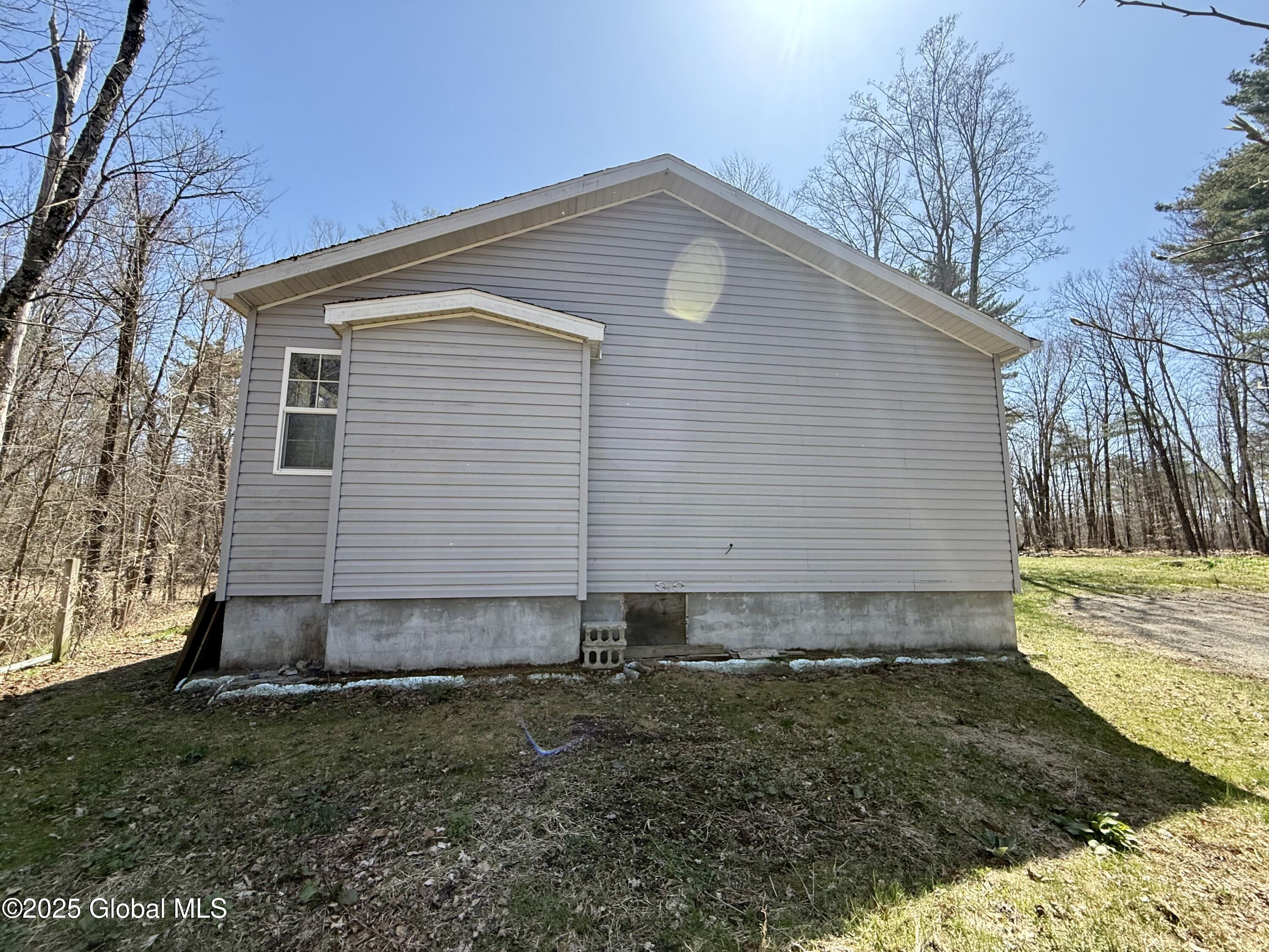 304 Kilburn Road Cossayuna, NY 12823 - Photo 5 of 35 IMG_3035