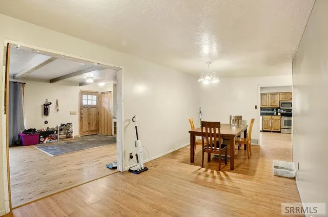 $494,500 | 1381 East Airport Road, Blackfoot, ID 83221