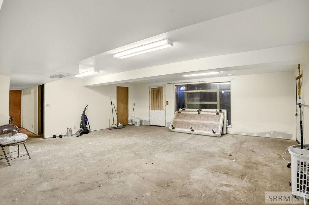 1381 East Airport Road Blackfoot, ID 83221 - Photo 28 of 42