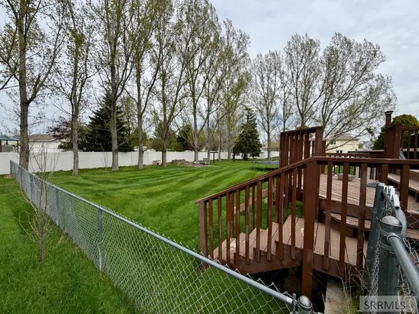 $459,900 | 1381 East Airport Road, Blackfoot, ID 83221