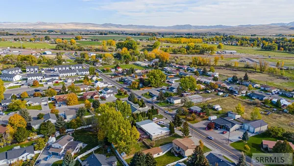 $459,900 | 1381 East Airport Road, Blackfoot, ID 83221