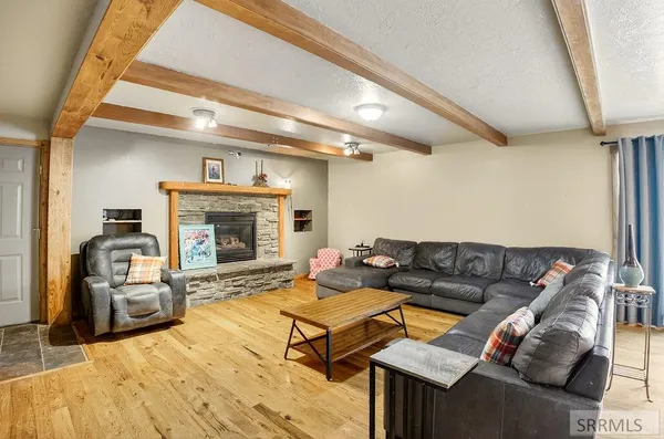 $459,900 | 1381 East Airport Road, Blackfoot, ID 83221