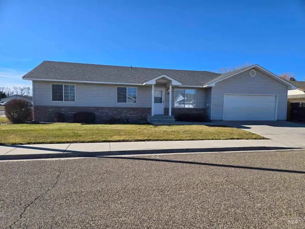 $284,900 | 183 Southwest 18th Street, Ontario, OR 97914