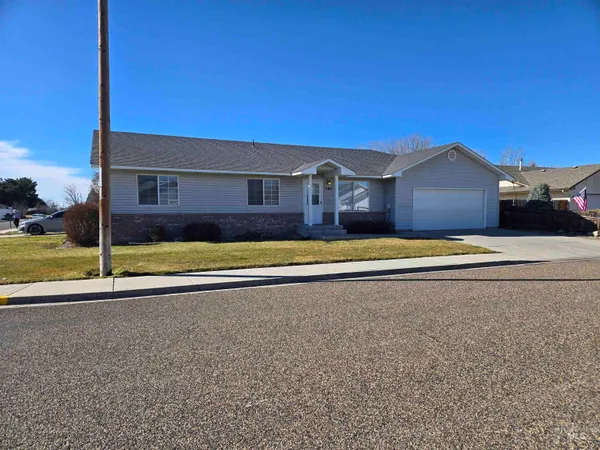 $284,900 | 183 Southwest 18th Street, Ontario, OR 97914