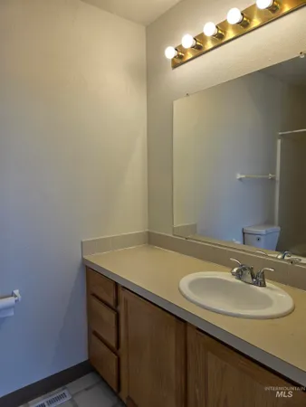 $284,900 | 183 Southwest 18th Street, Ontario, OR 97914