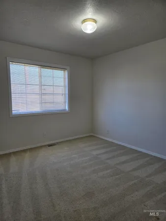 $284,900 | 183 Southwest 18th Street, Ontario, OR 97914