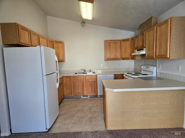 $284,900 | 183 Southwest 18th Street, Ontario, OR 97914