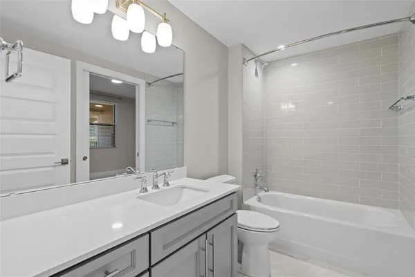 $440,000 | 16300 County Road 455, Unit 307, Montverde, FL 34756