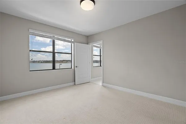 $440,000 | 16300 County Road 455, Unit 307, Montverde, FL 34756