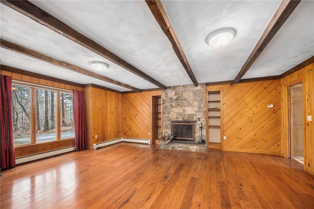 6 Running Stream Road Rehoboth, MA 02769 - Photo 13 of 48 Family