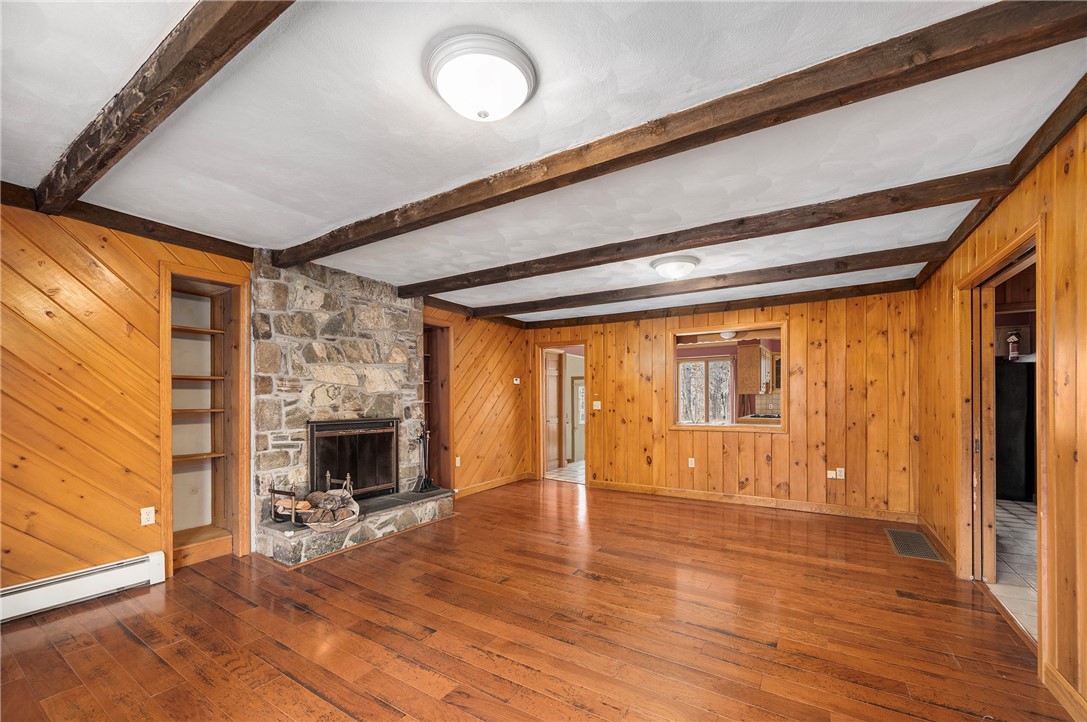 6 Running Stream Road Rehoboth, MA 02769 - Photo 14 of 48 Family room