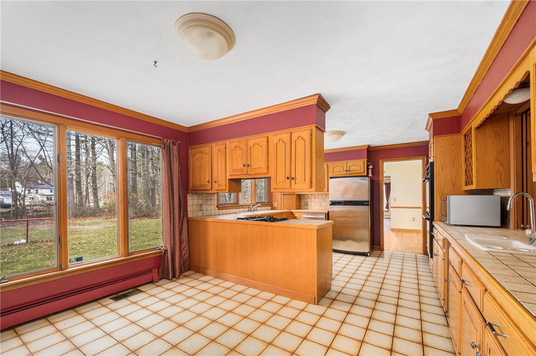 6 Running Stream Road Rehoboth, MA 02769 - Photo 19 of 48 Lower level gym studio