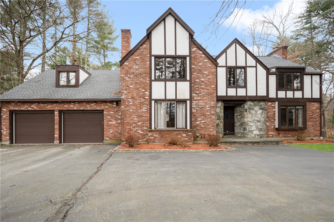 6 Running Stream Road Rehoboth, MA 02769 - Photo 2 of 48