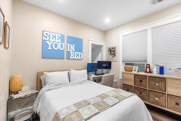 $6,500 | 701 East 2nd Street, Unit 1, Boston, MA 02127