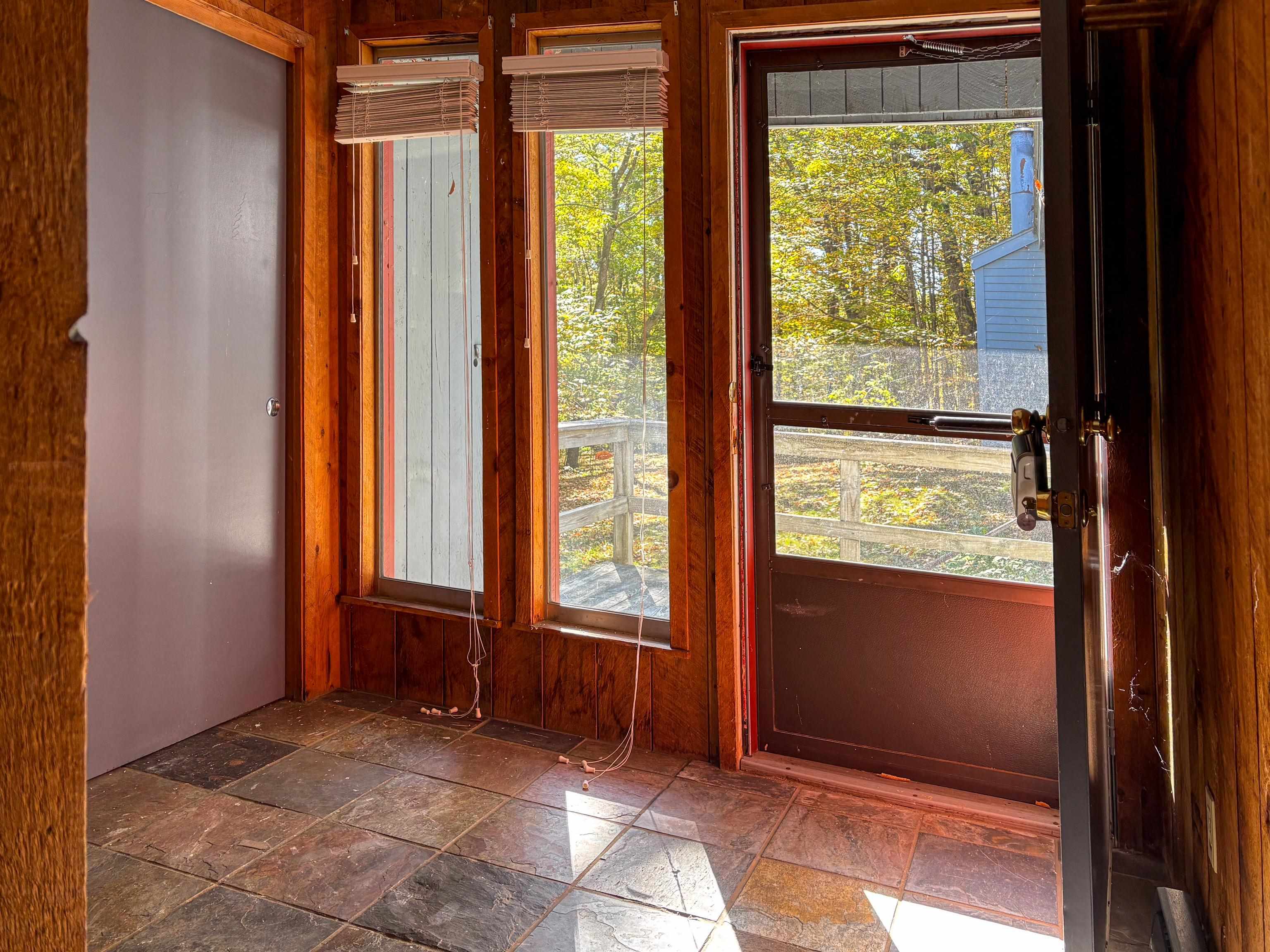 20 Condo Road, Unit 3 Campton, NH 03223 - Photo 2 of 32