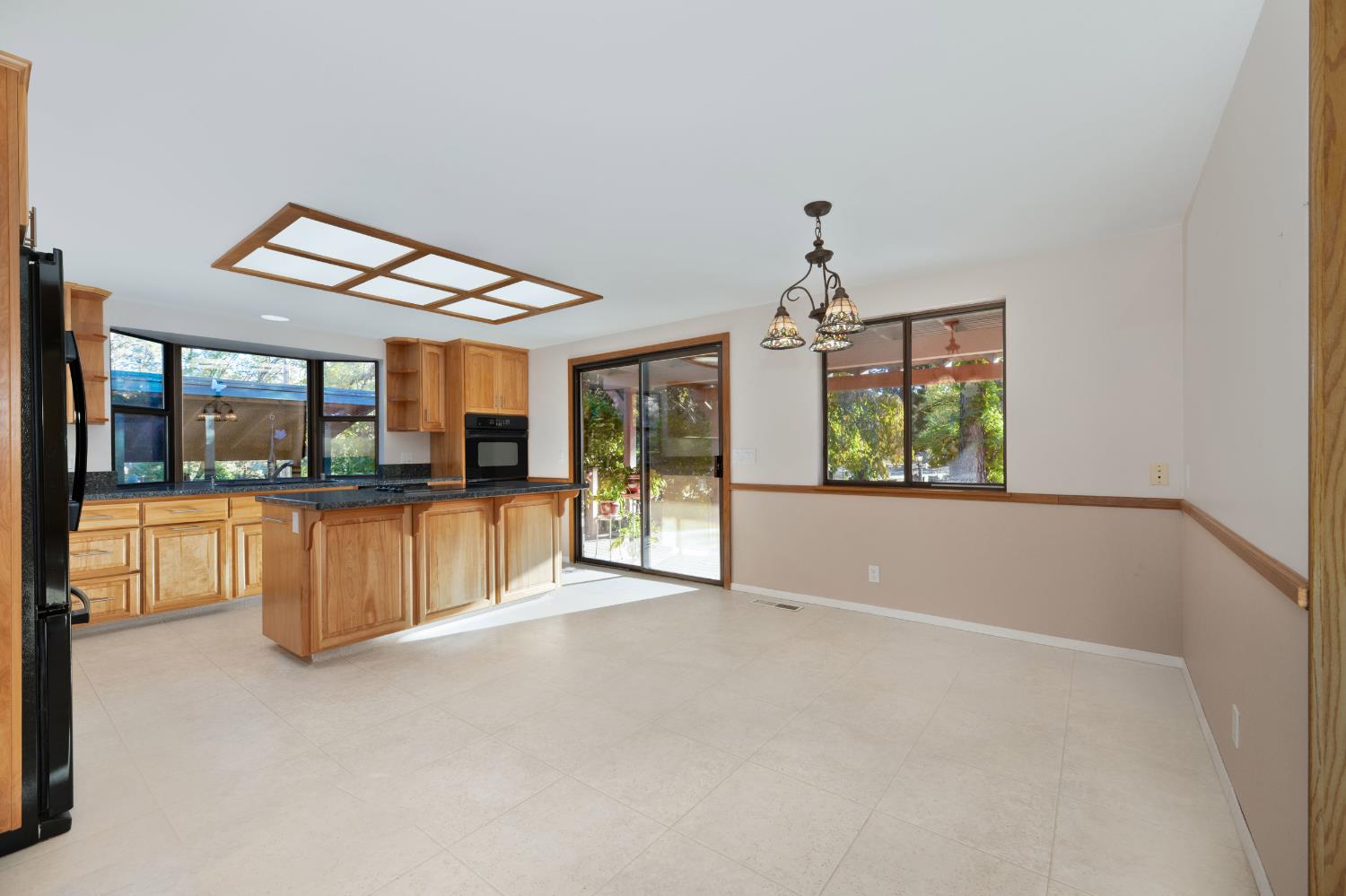 19595 Bow Valley Road Grass Valley, CA 95945 - Photo 12 of 84