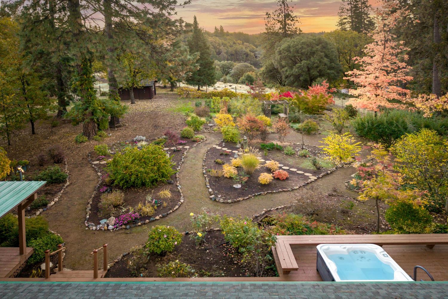 19595 Bow Valley Road Grass Valley, CA 95945 - Photo 35 of 84