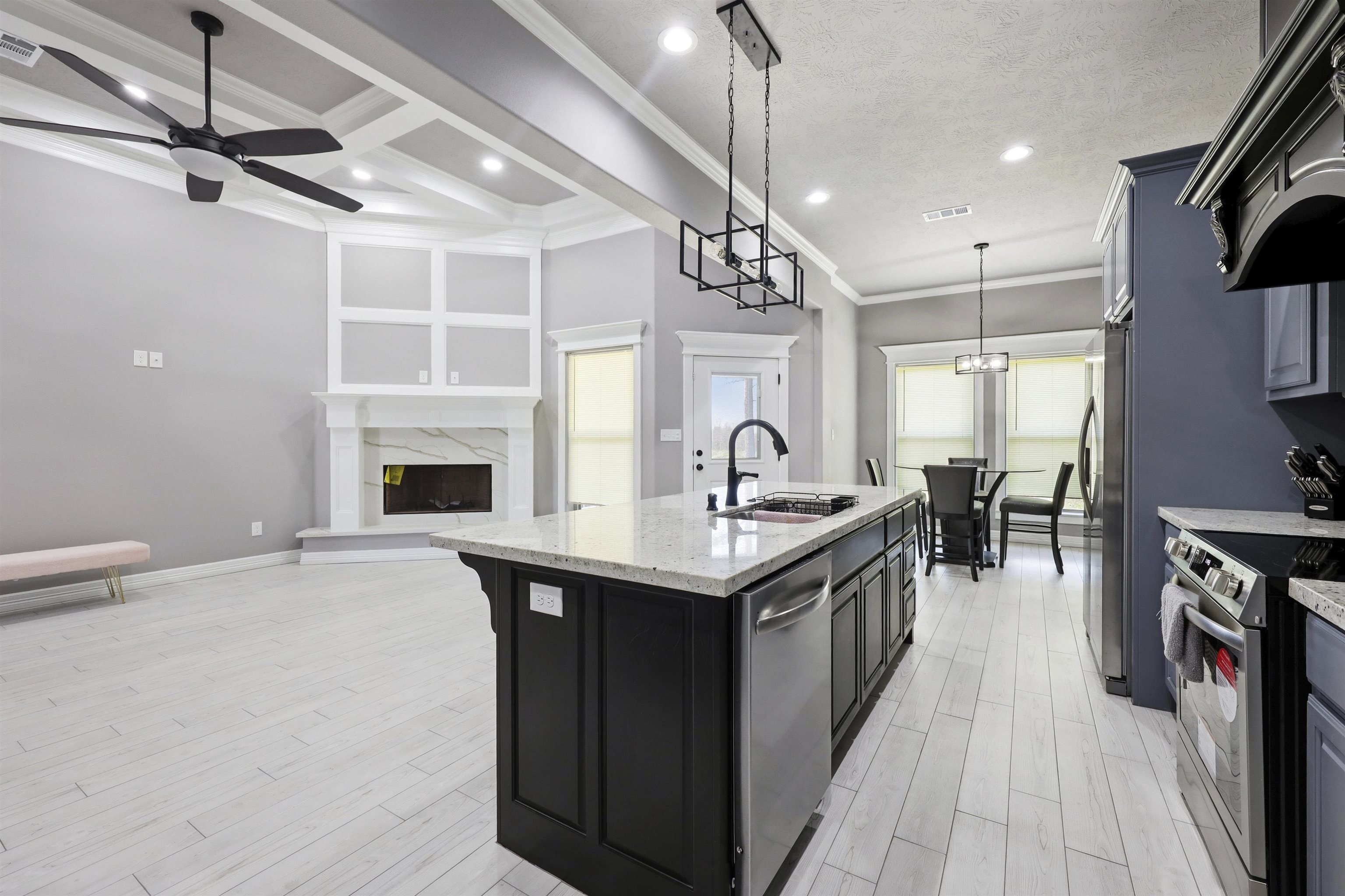 145 Moore Road Beaumont, TX 77713 - Photo 13 of 33