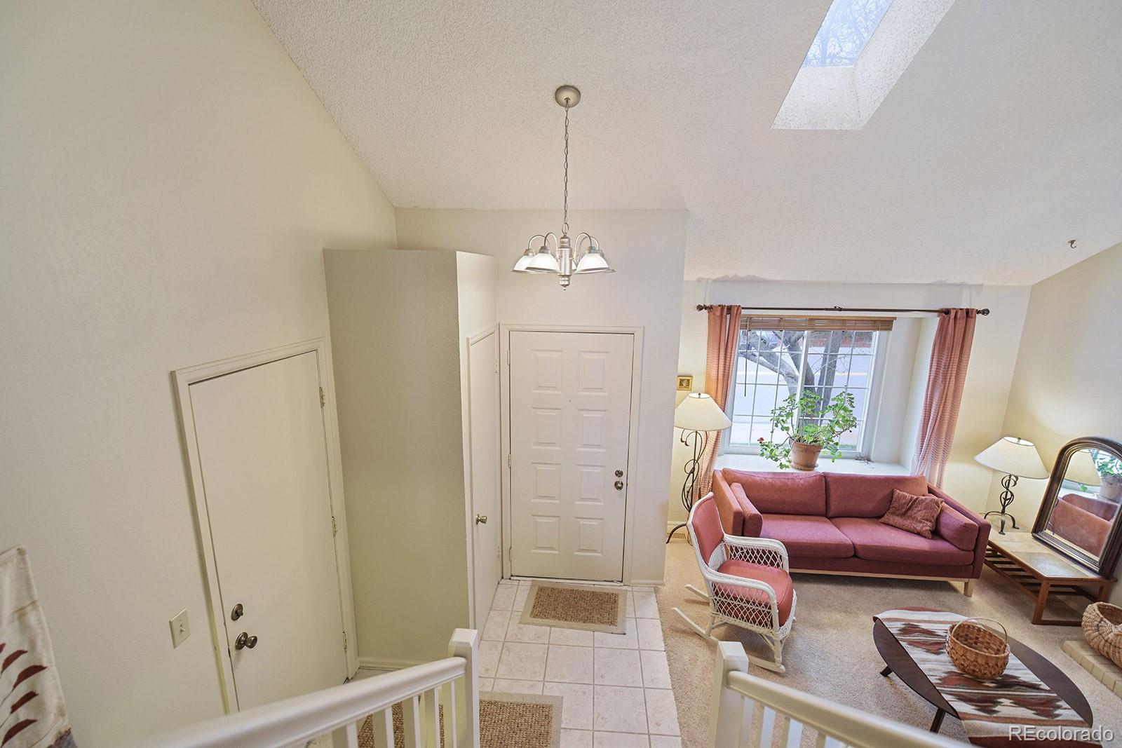 775 Ridgeglen Way Highlands Ranch, CO 80126 - Photo 5 of 25 Gallery Image 5