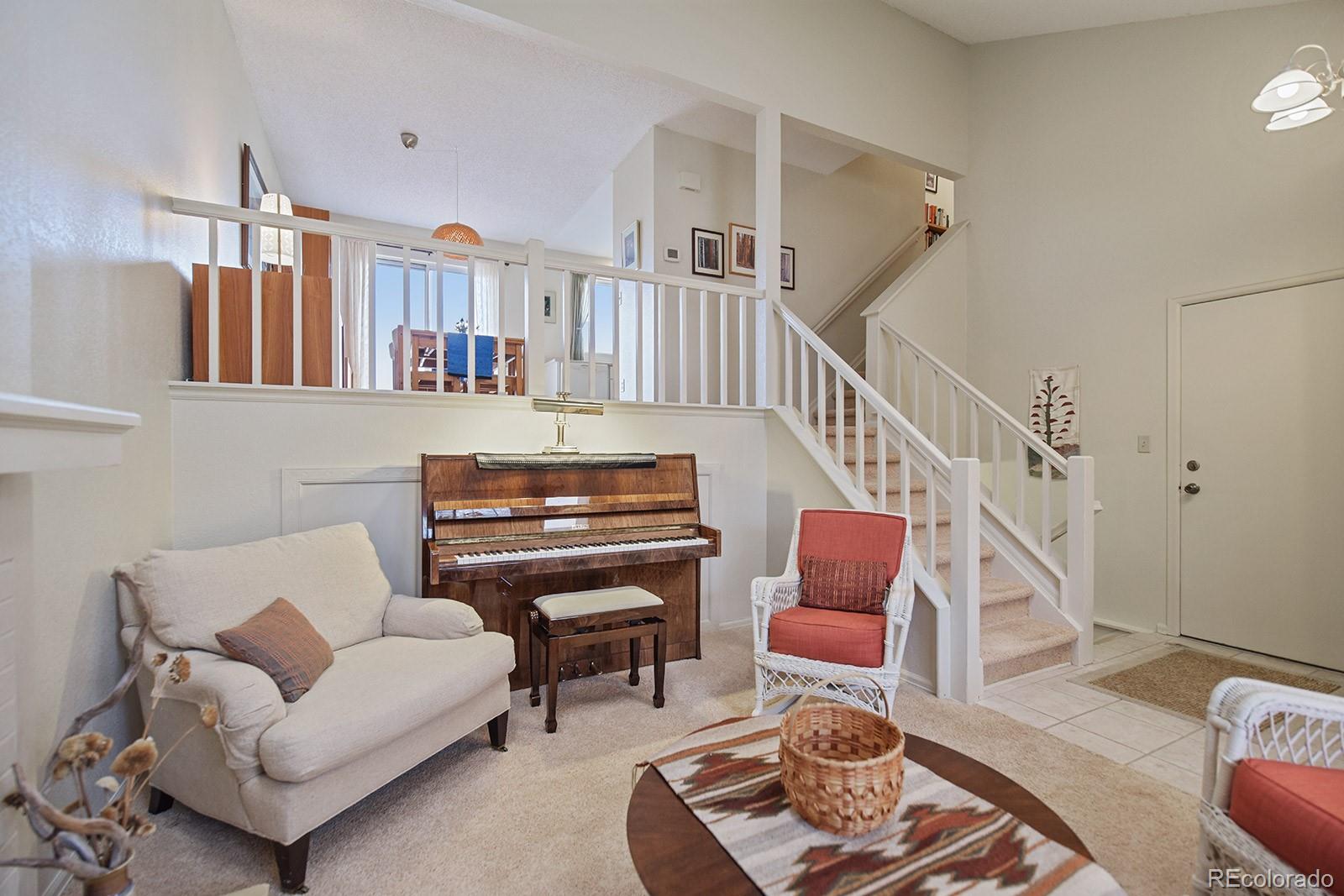 775 Ridgeglen Way Highlands Ranch, CO 80126 - Photo 7 of 25 Gallery Image 7