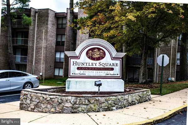 $2,250 | 3329 Huntley Square Drive, Unit B1, Temple Hills, MD 20748