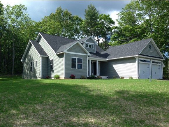 Lot 18 Rocky Hill Road Nottingham, NH 03290 - Photo 1 of 1 Gallery Image 1