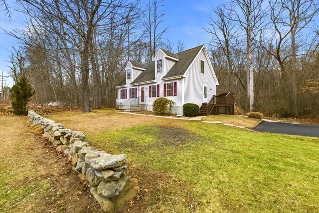 $419,900 | 1260 Highway 12, Groton, CT 06340