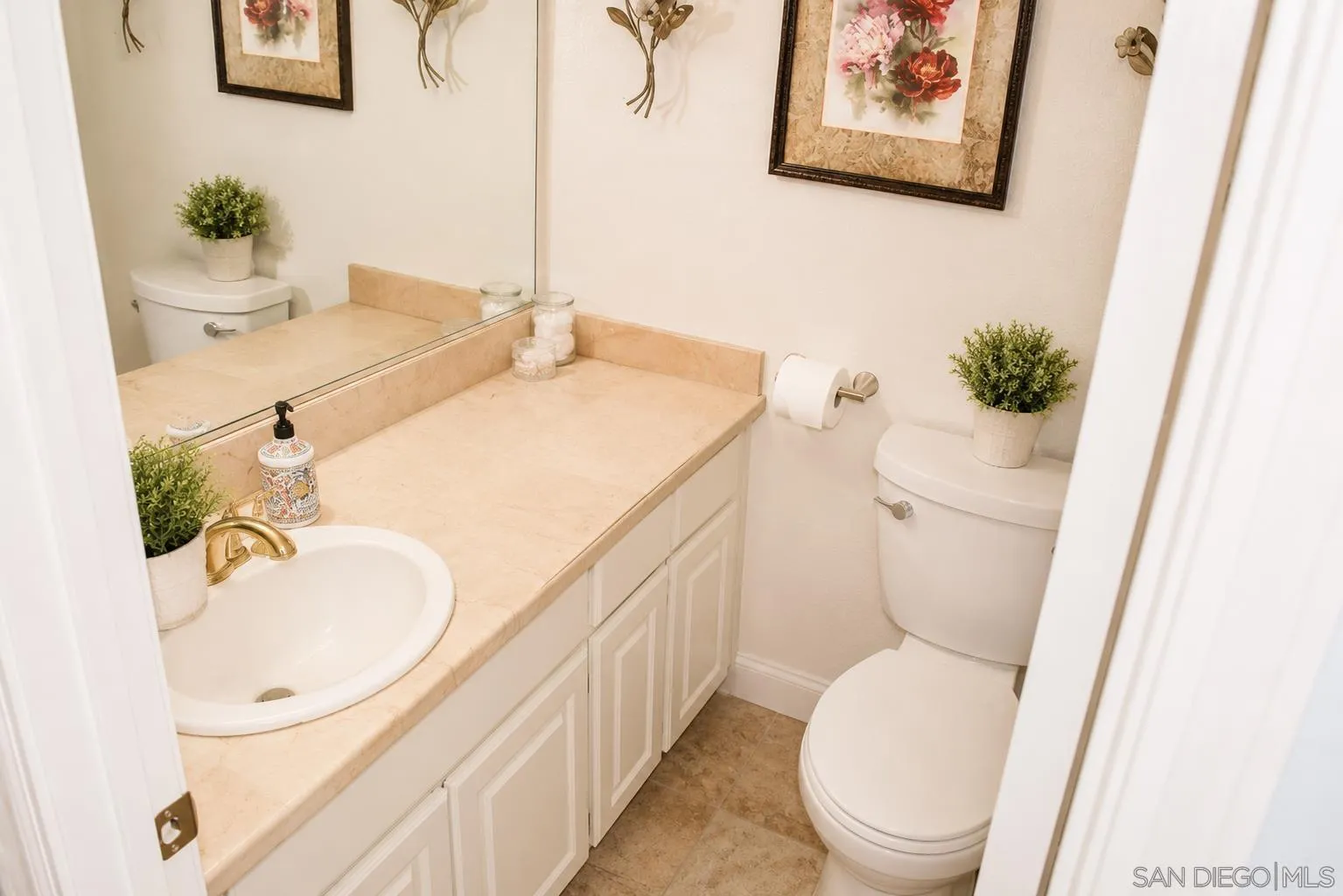 12834 Rockwell Court Poway, CA 92064 - Photo 19 of 37