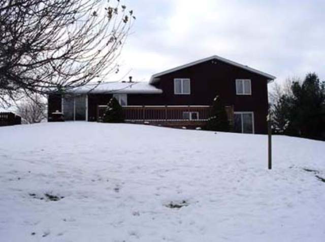 100 Deer Trail Road Pekin, IL 61554 - Photo 7 of 9