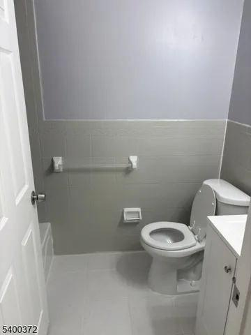 $2,250 | 39 Stone Street, Newark, NJ 07104