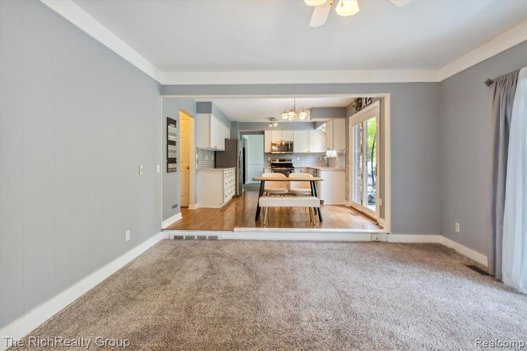 44180 Richmond Road Canton, MI 48187 - Photo 19 of 45