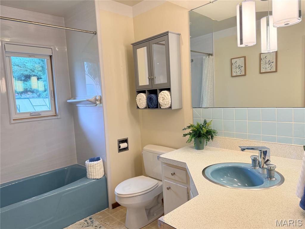 110 Teak Street Thayer, IL 62689 - Photo 13 of 41 Gallery Image 13