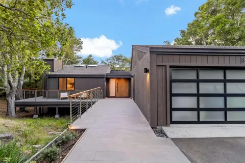 $4,795,000 | 8 Hawkview Street, Portola Valley, CA 94028