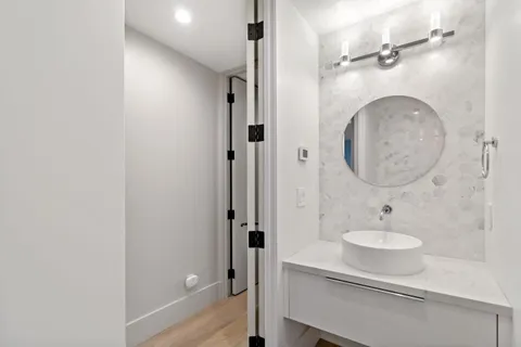 $4,795,000 | 8 Hawkview Street, Portola Valley, CA 94028