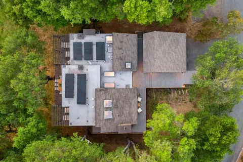 $4,795,000 | 8 Hawkview Street, Portola Valley, CA 94028