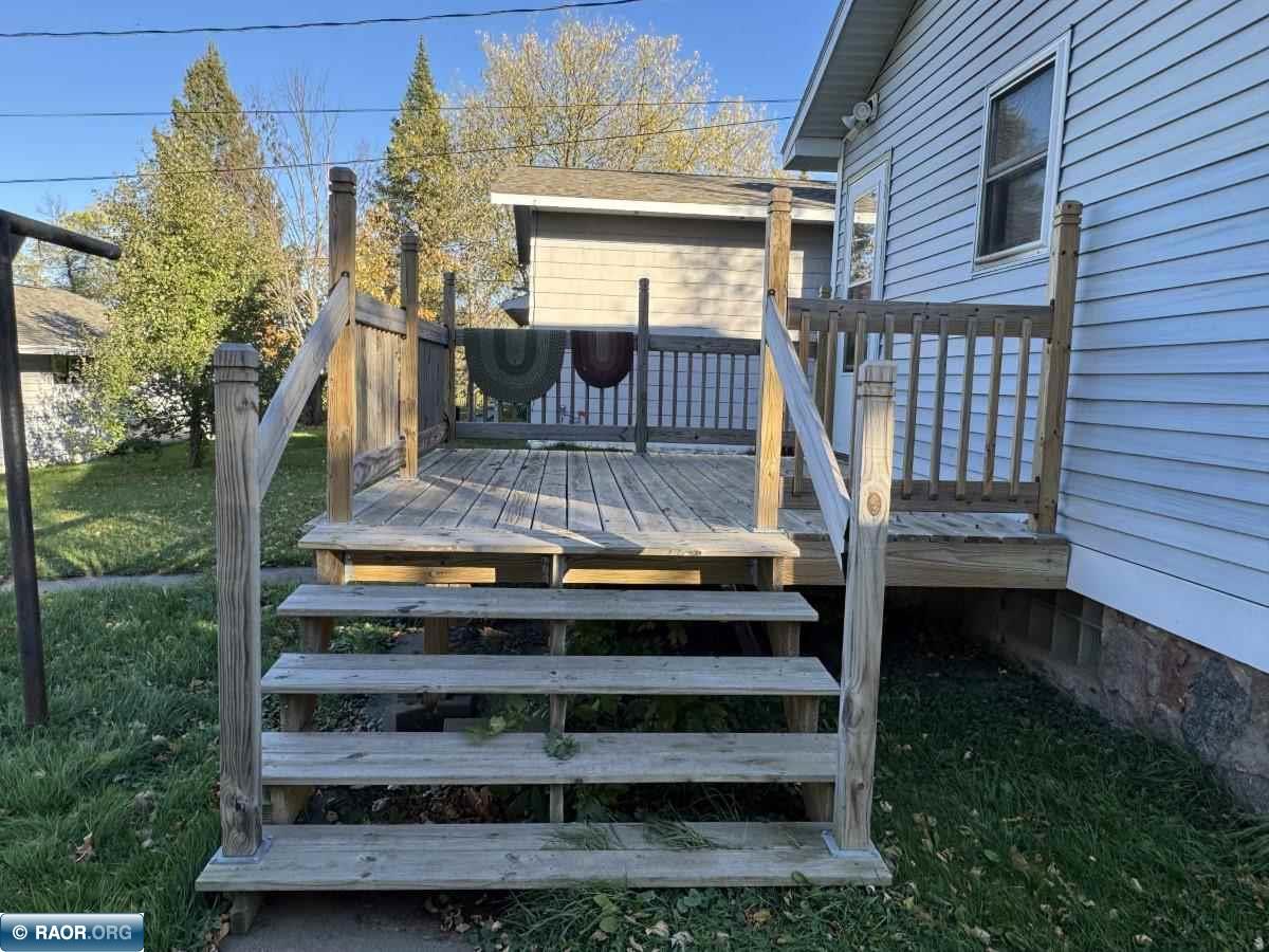 410 9th Street Southwest Chisholm, MN 55719 - Photo 12 of 45